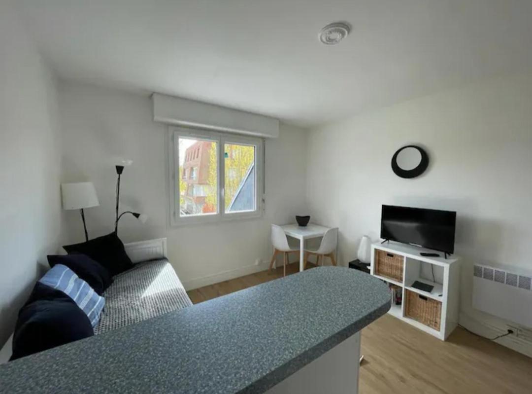 Апартаменты Studio Sur La Cote Fleurie A Houlgate. Экстерьер фото